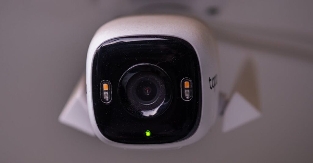 Detailed view of a modern security camera installed indoors in İzmir, Türkiye.